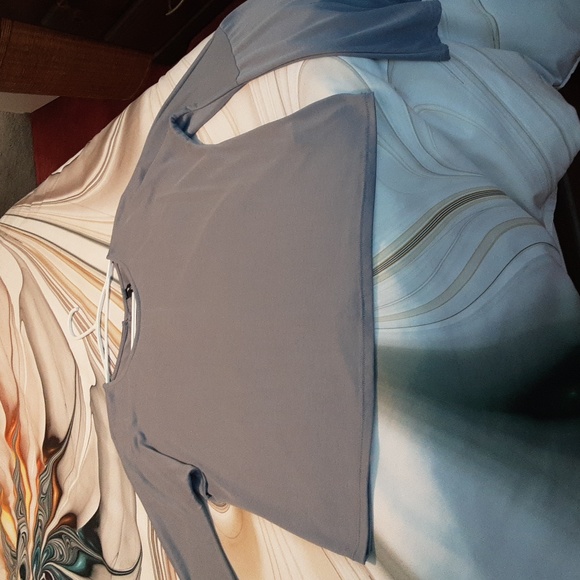 Design Lab top. - Picture 3 of 6